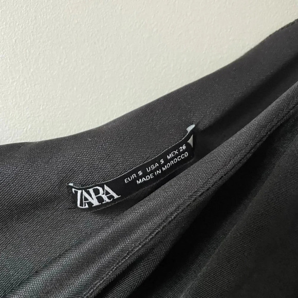 Zara Ruched Asymmetrical One Arm Stretch Mini Dress Black Sz S - Picture 6 of 7